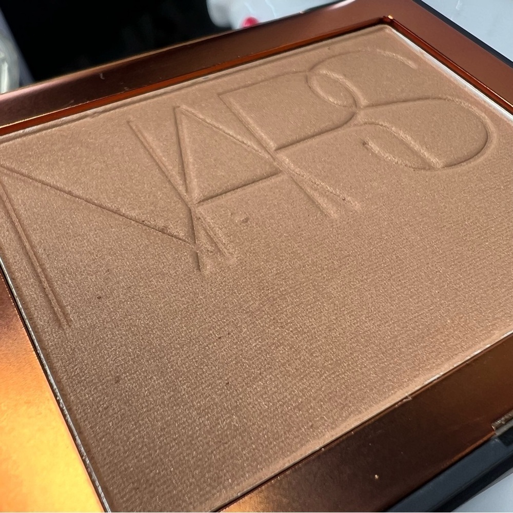 NARS Cosmetics Bronzing Powder | Shade Laguna| Christmas Stocking Stuffer - Picture 6 of 8
